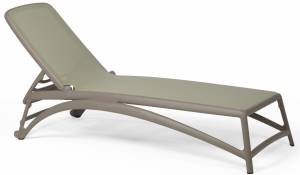 Шезлонг-лежак пластиковый Atlantico тортора, агава 1720-2040х700х350 мм Шезлонг-лежак пластиковый Atlantico тортора, агава 1720-2040х700х350 мм