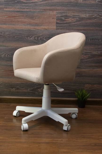 Кресло Бабби белый / бежевый