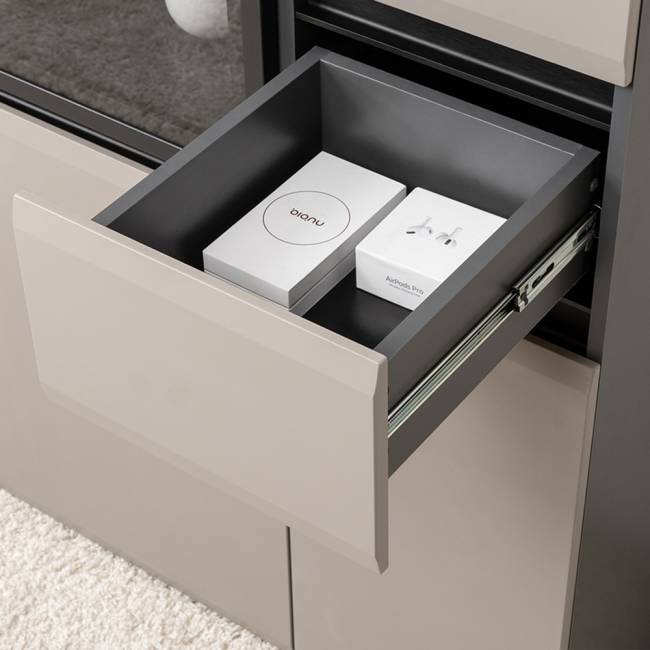 Два шкафа-витрины Сидней 13.201 и пенал-шкаф с ящиком Сидней цвет антрацит/МДФ веллюто капучино Два шкафа-витрины Сидней 13.201 и пенал-шкаф с ящиком Сидней цвет антрацит/МДФ веллюто капучино