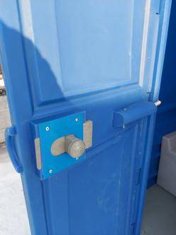 ТУАЛЕТНАЯ КАБИНА ЭКОМАРКА ЕВРОСТАНДАРТ «ДАЧНИК» (НАКОПИТЕЛЬНЫЙ БАК 150Л) ТУАЛЕТНАЯ КАБИНА ЭКОМАРКА ЕВРОСТАНДАРТ «ДАЧНИК» (НАКОПИТЕЛЬНЫЙ БАК 150Л)