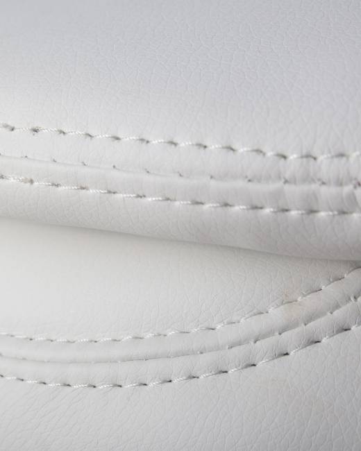 Офисное кресло для руководителей DOBRIN LYNDON, белый